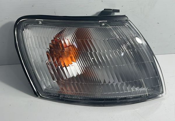 Sinyal Corona Sağ 92-95 Carina