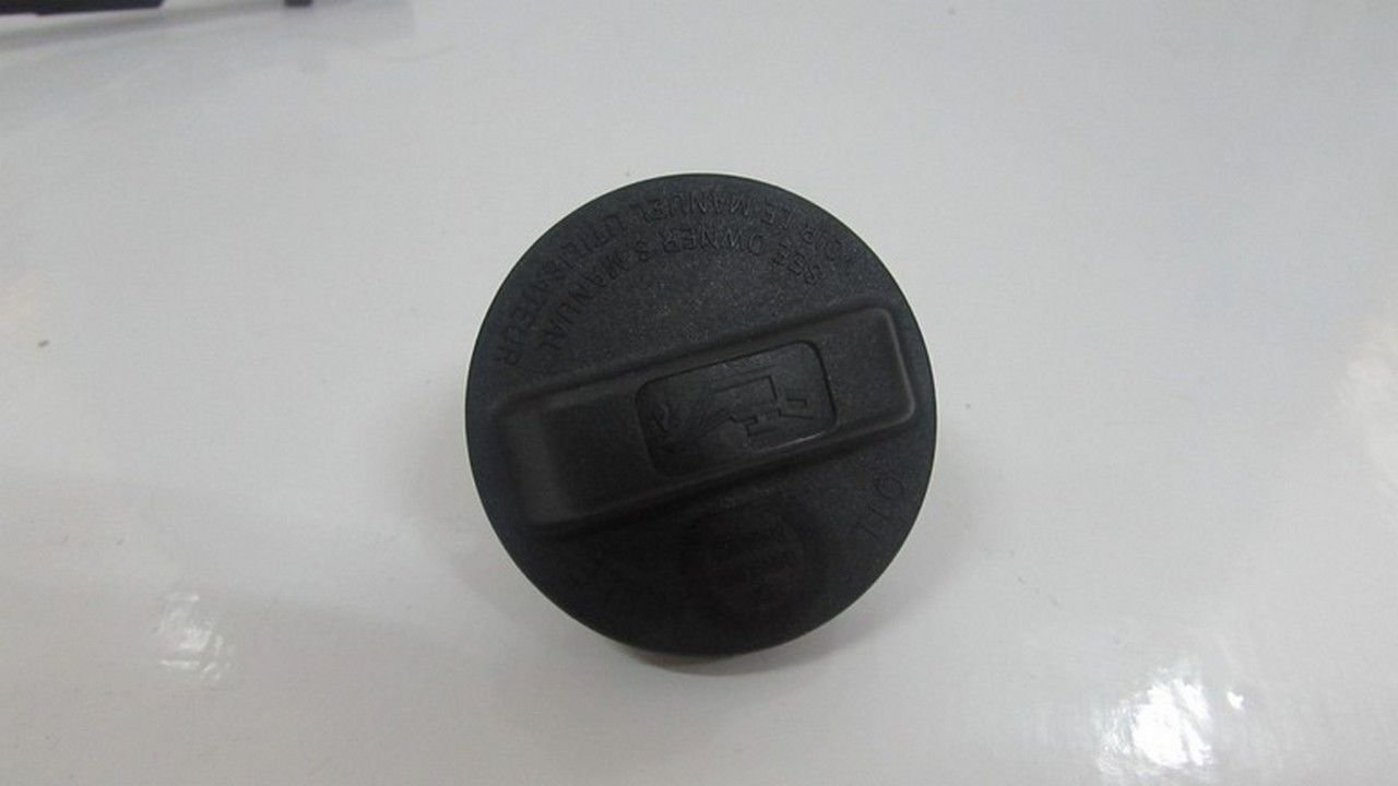 CIVIC 2006- 1,6 CRV 2007- 2.0 MOTOR YAĞ KAPAĞI