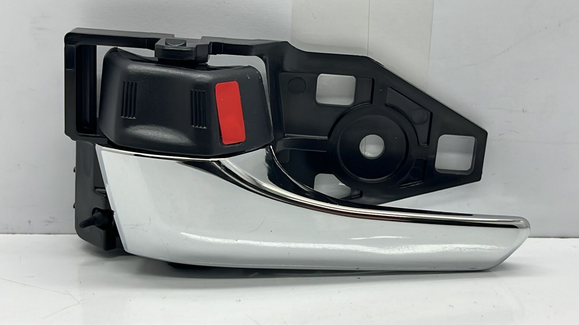 Kapi Kolu Hilux iç Sol 15-Krom