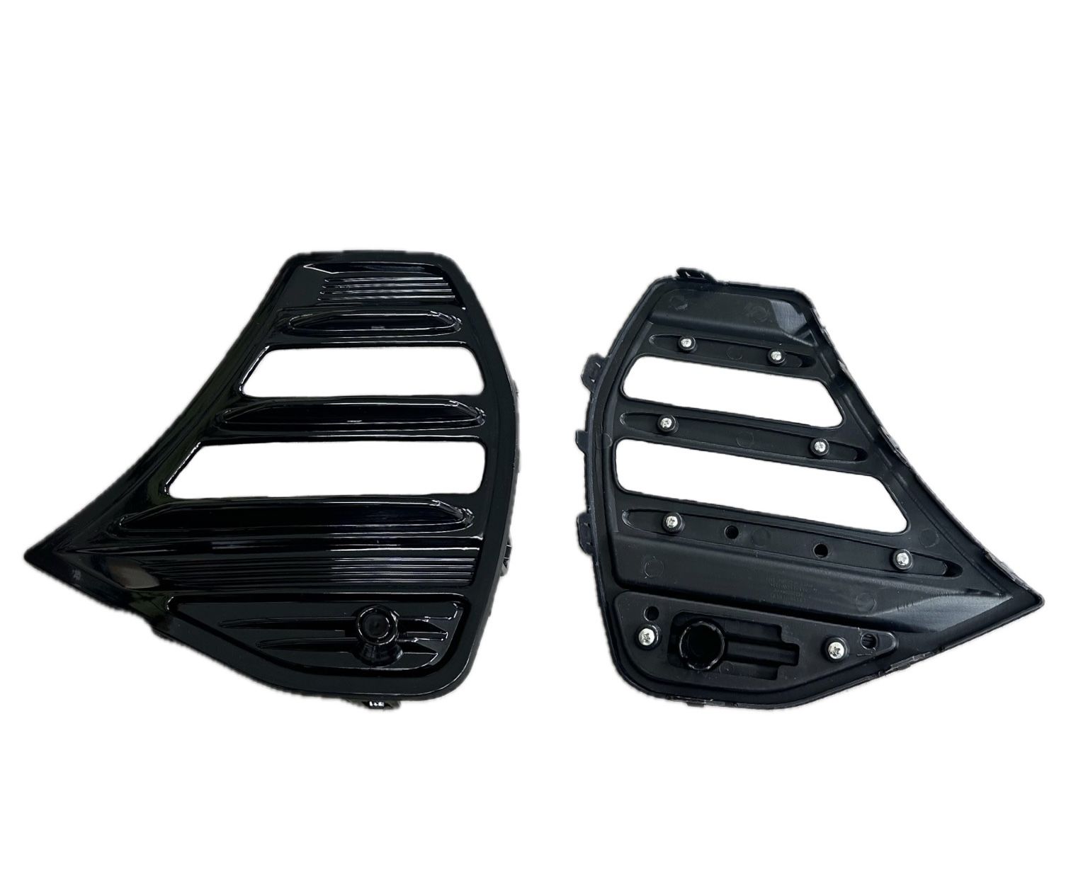 KAPAK LAMBA SİS TİGGO 7 PRO 22-24 LH (SİYAH)