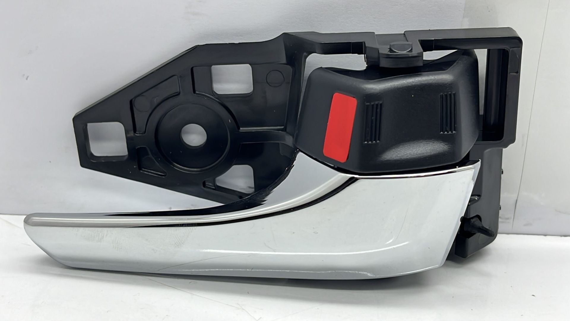 Kapi Kolu Hilux iç Sağ 15-Krom