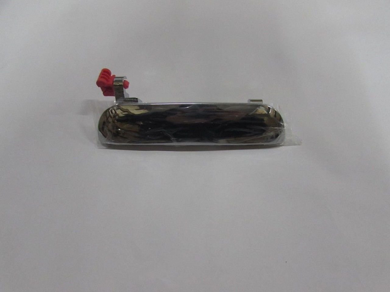 B2500 / RANGER 2001- KAPI KOLU AÇMA SAĞ KROM