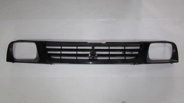 L200 1999-2001 PANJUR ÖN SİYAH UZUN TİP