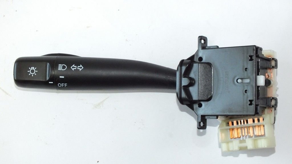 COROLLA 98-04 FAR - SİNYAL KOLU