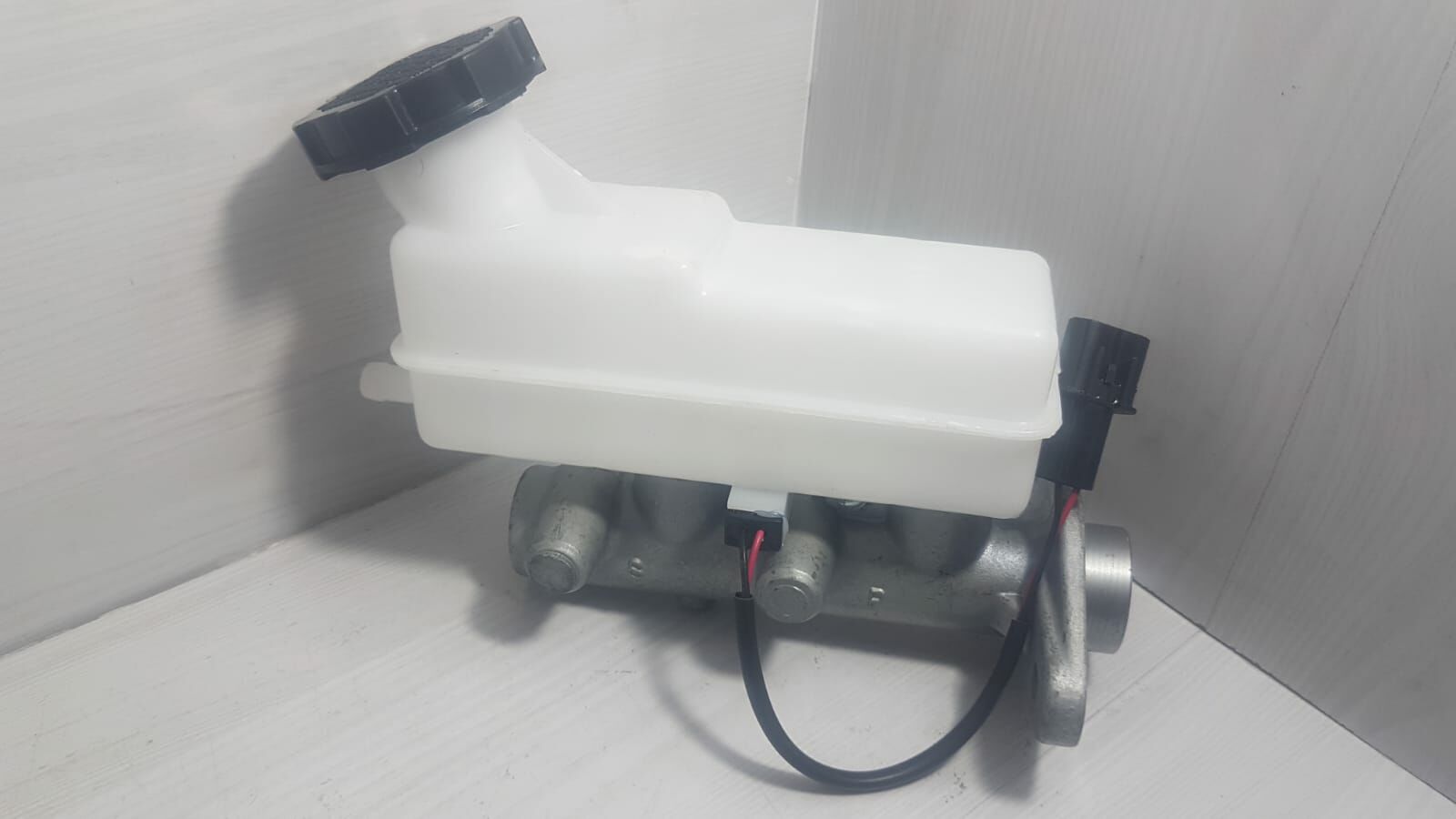 hılux ana merkez çapraz bağlantı 06-13