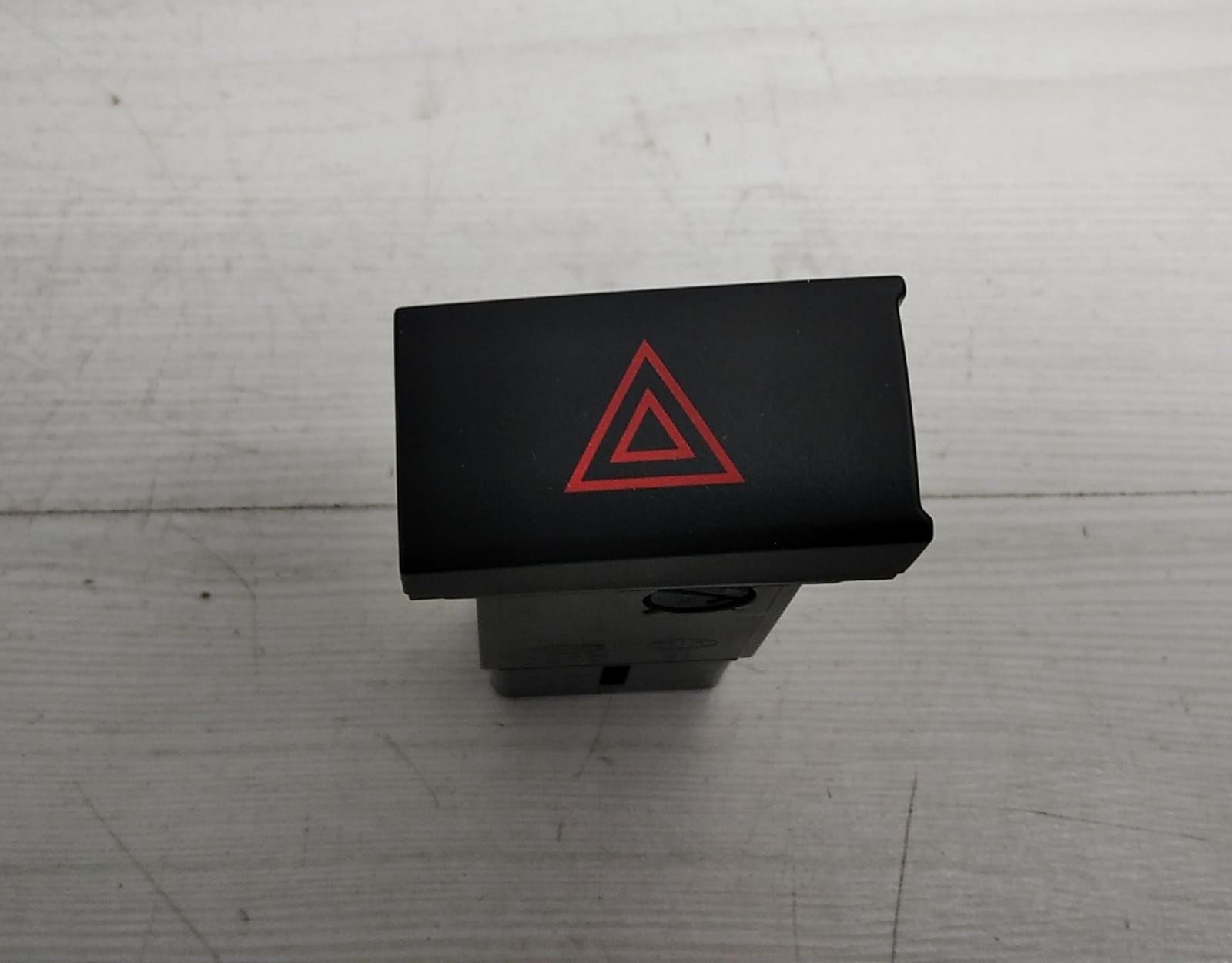 Flasör anahtarı Santafe 07- dörtlü sinyal düğme