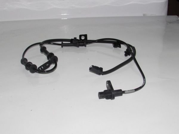 ELANTRA 11- ABS SENSÖRÜ ÖN SAĞ