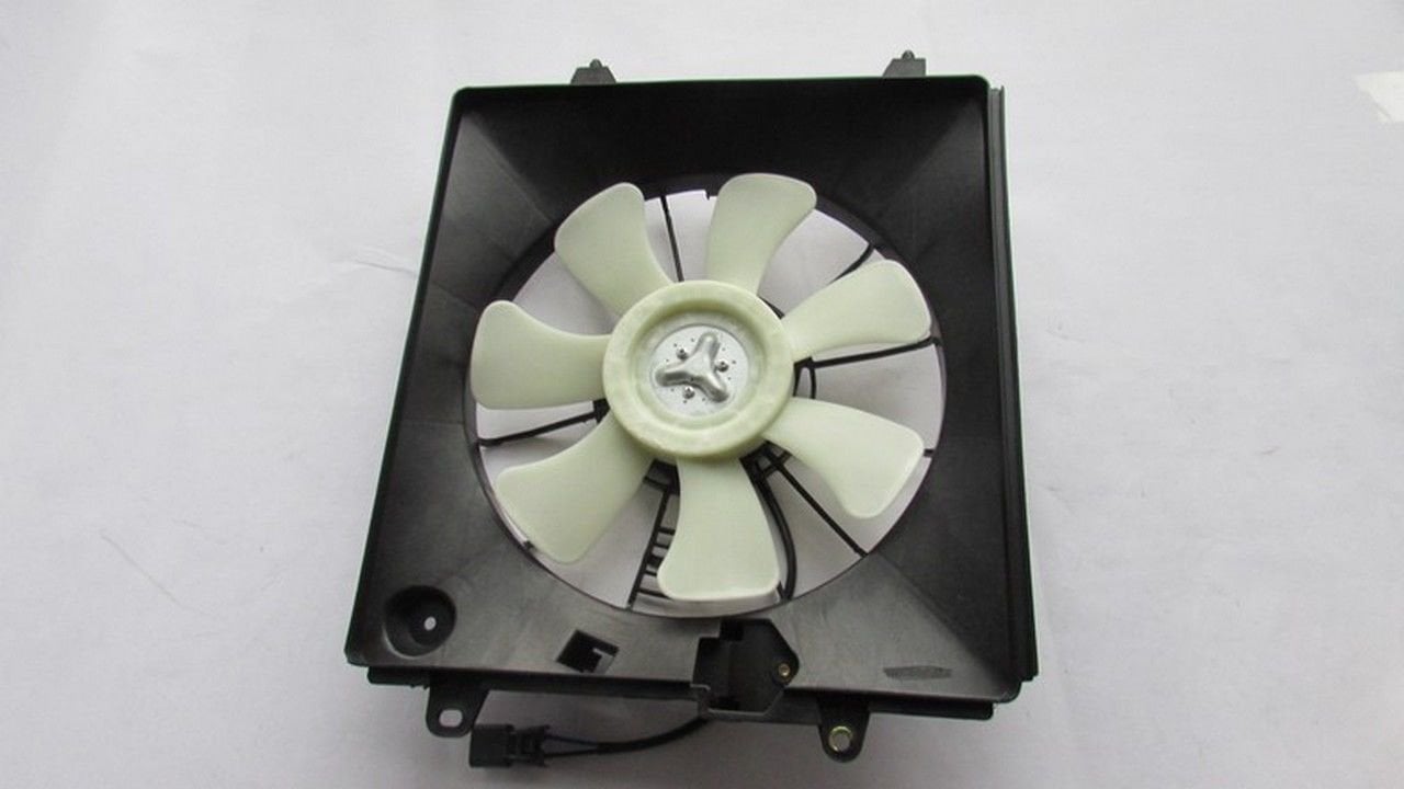 CRV 2007-2012 KLİMA FANI