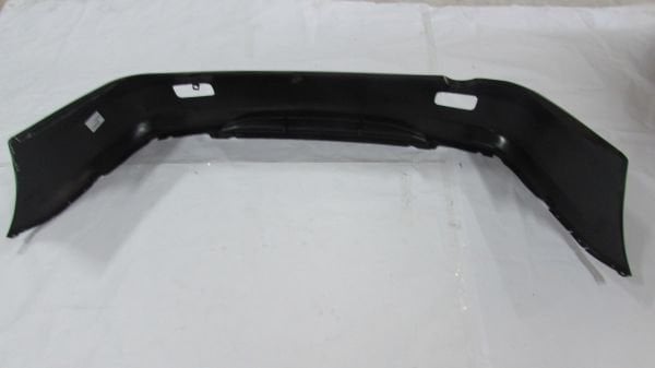 LANCER 2003-2008 TAMPON ARKA SİYAH DELİKLİ