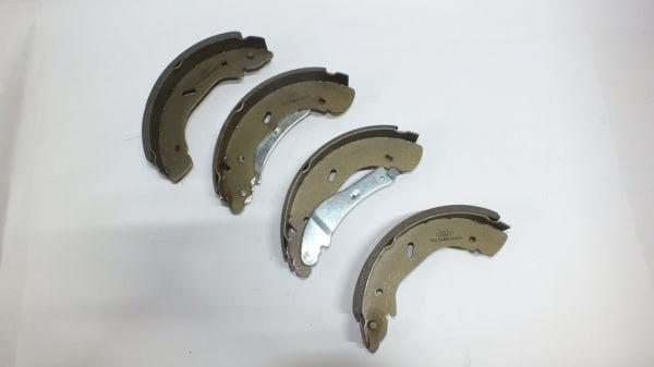 V184 TRANSIT FREN BALATASI ARKA