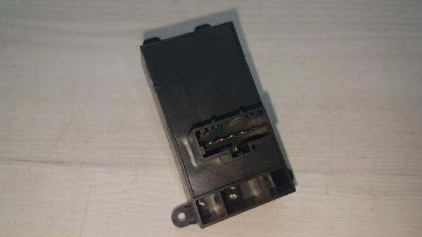 Cam dügme Crv 07-11 Ön Sağ/Arka R/L