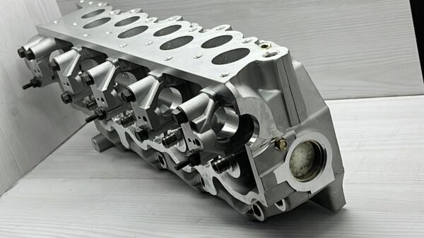 Silindir kapağı H100/L300 Em