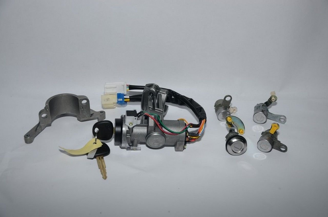 STAREX 1996-2000 KONTAK VE KİLİT SETİ