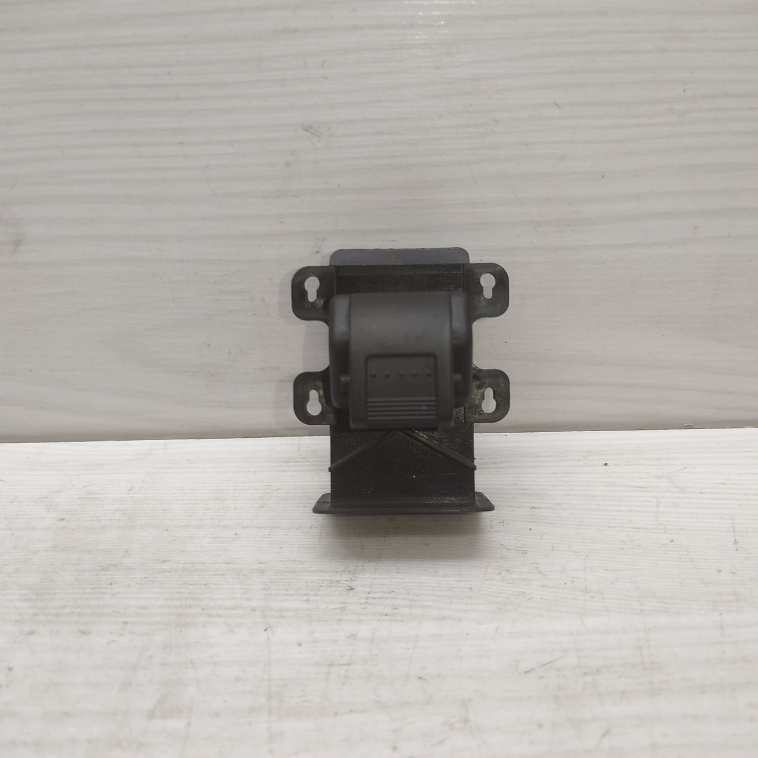 CAM DÜGME CIVIC 01-06/CRV/JAZZ SAG YAN FARKLI TIP