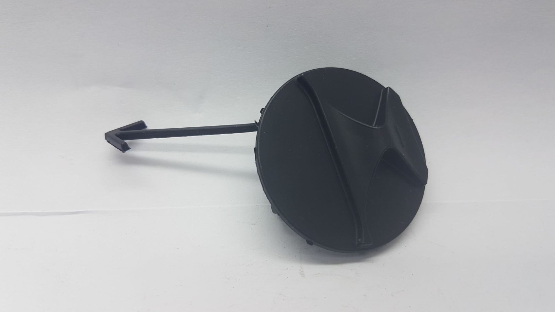 Çeki Demir Kapağı Ön i20 2015-2017