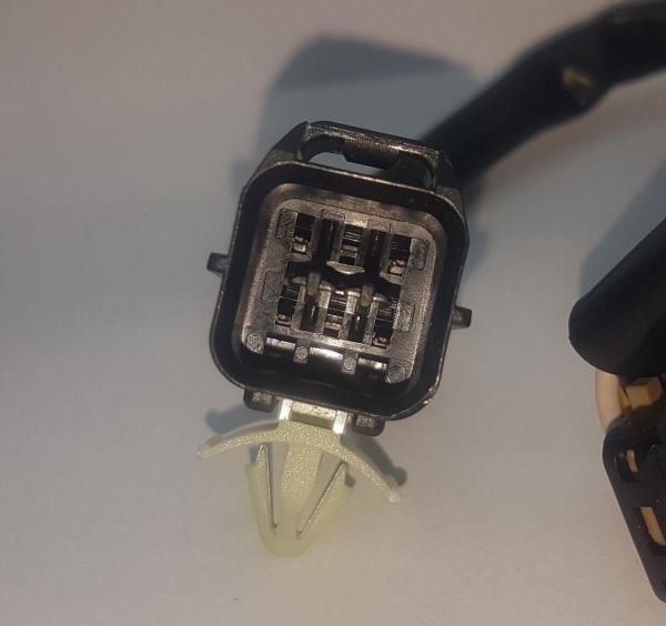 Kilit Motoru Getz Sağ Ön/Arka 5 Fisli