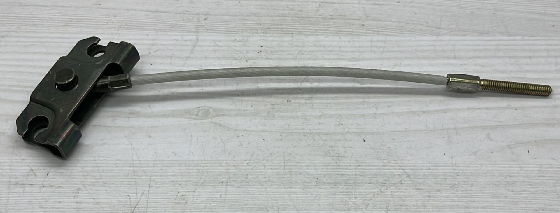 El Fren Teli Almera 95-00/ Sunny 90-95 Ön