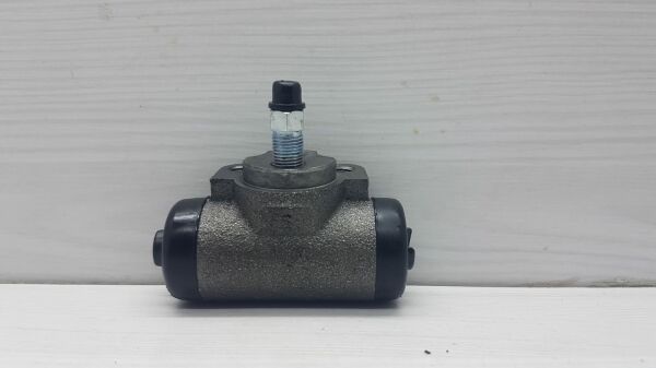 Fren Silindiri L200 10-15 DIŞi R/L arka fren merkezi