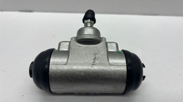 Fren Silindiri L200 Sağ Arka 07-23 Arka fren merkezi