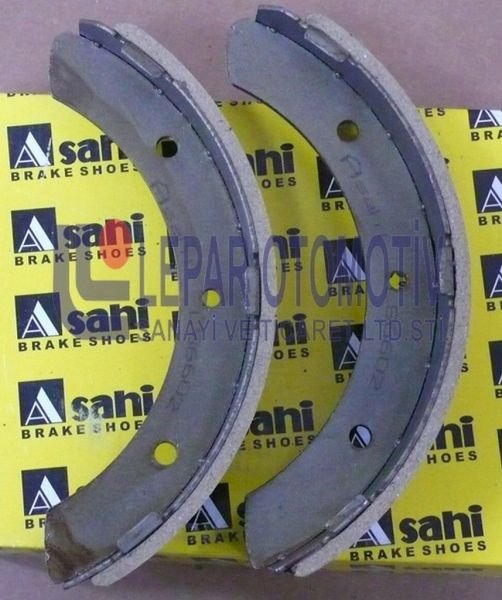 CANTER 304 / 515 / 511 / 519 / 711 FREN BALATASI ÖN-ARKA PABUÇLU TK.