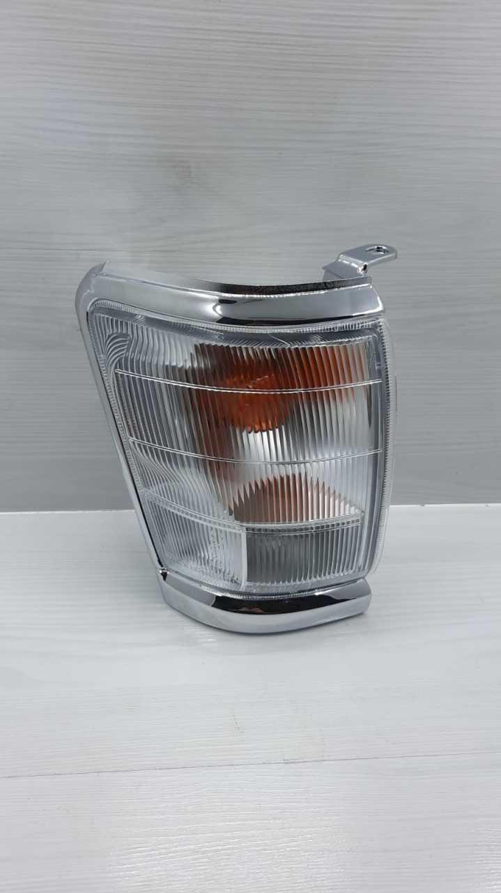 Sinyal Hilux 98-01 Ln145 Sağ Nikelajli