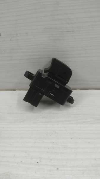 Cam dügme Qashqai/Micra 03- Sağ