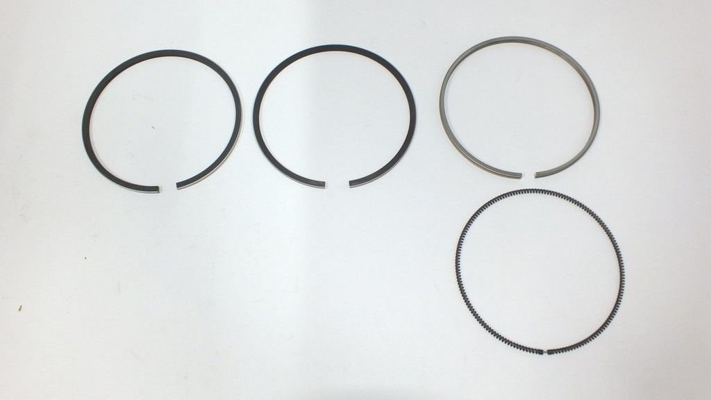 L300 YM / H100 EM / L300 E.M 91.10 MM ( 2.5*2.5*4 ) ( TP JAPON SEGMAN ) SEGMAN STD