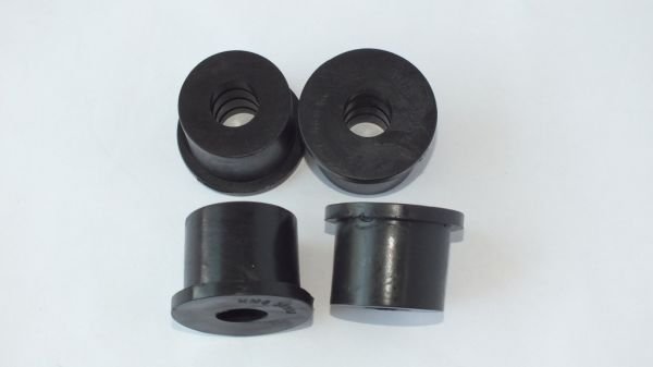 D22 98-02 / D21 86-97 MAKAS LASTİĞİ BÜYÜK GENİŞ