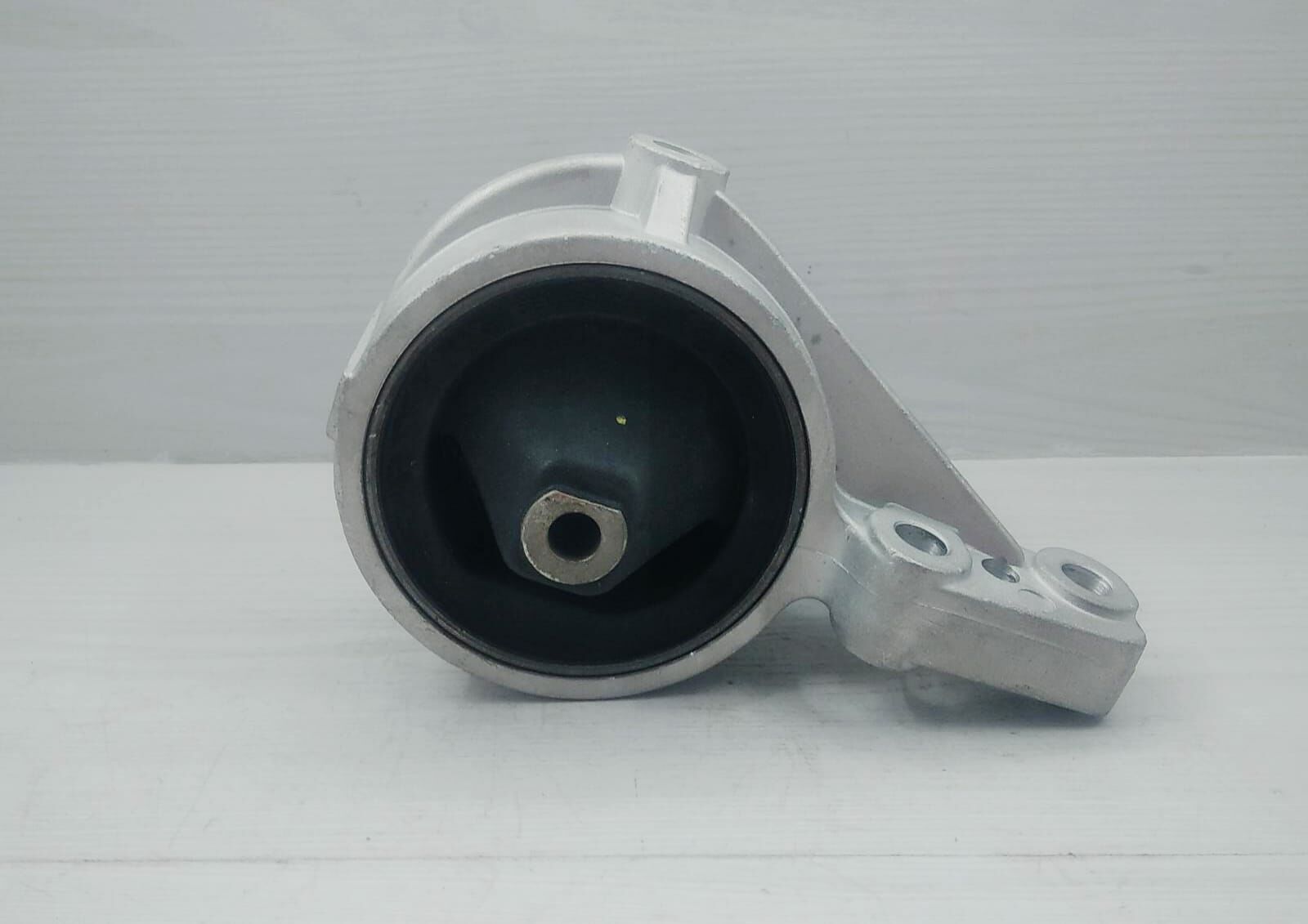 Motor Takozu Primera 96-02 Sağ 1,6 Aluminyum