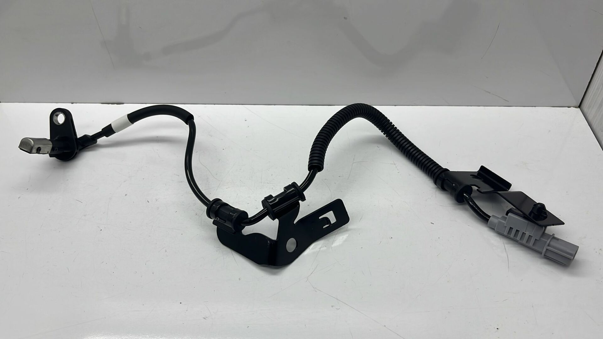 ABS SENSÖRÜ KMY 17- SOL ÖN