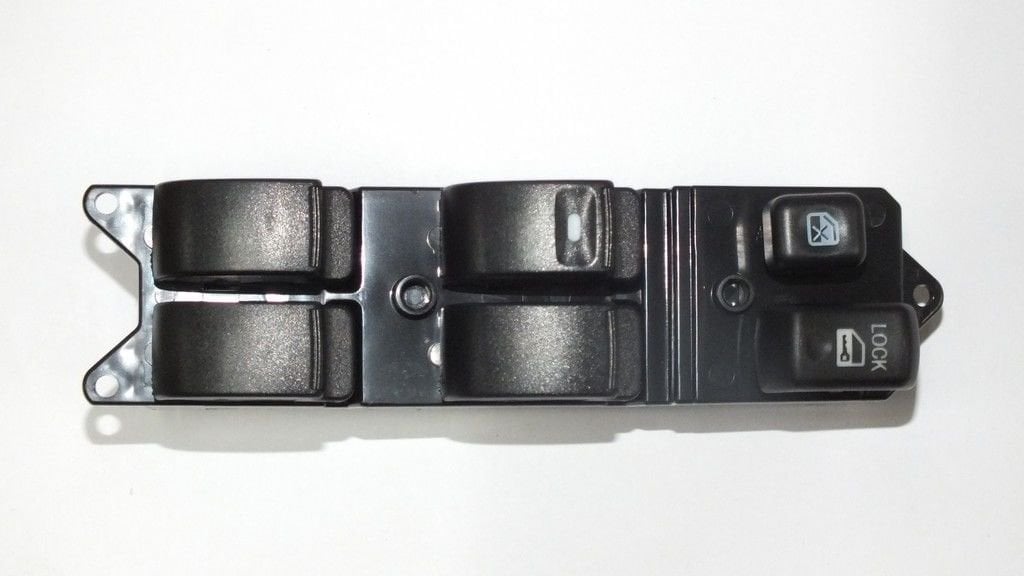 ASX 2011- CAM DÜĞMESİ ÖN SOL