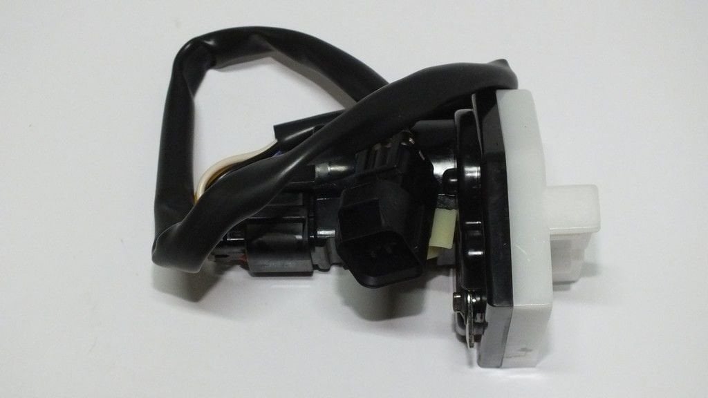 GETZ 2003- MERKEZİ KİLİT MOTORU ÖN-ARKA SOL 4 FİŞLİ