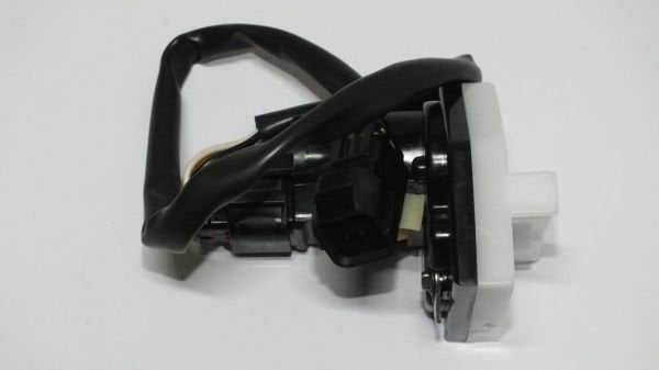 GETZ 2003- MERKEZİ KİLİT MOTORU ÖN-ARKA SOL 4 FİŞLİ