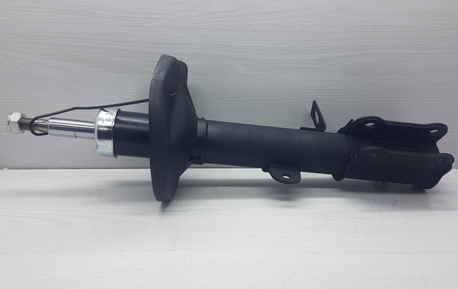 Amortisör Arka Corolla 88-92 Ae92 Sağ