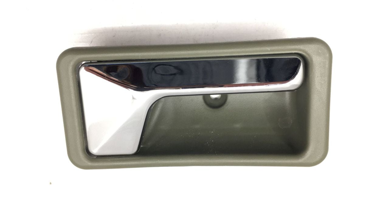 Kapi Kolu 626 Ön iç Sağ 88-92  Nikelajli