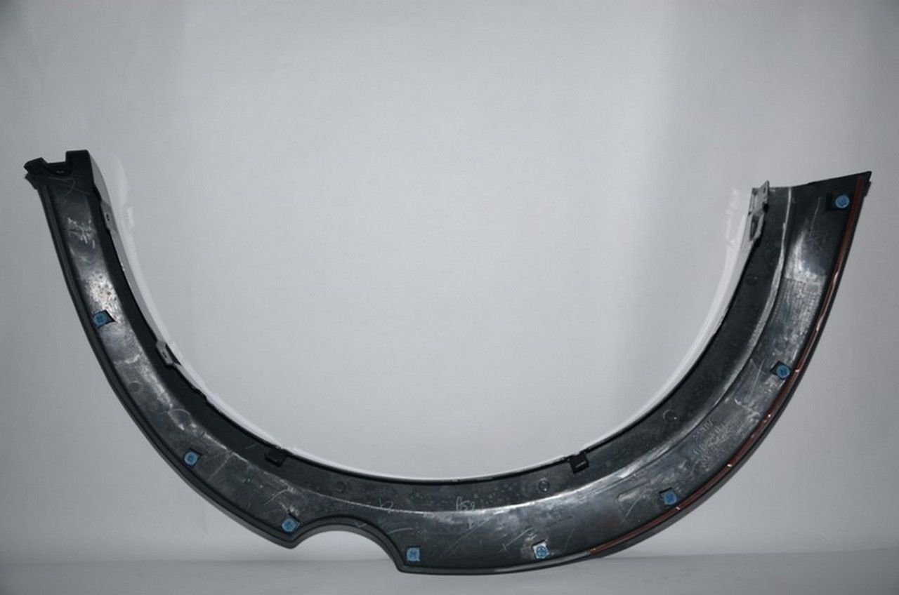 L 200 CR 06- ARKA ÇAMURLUK DODİK SAĞ 4x4