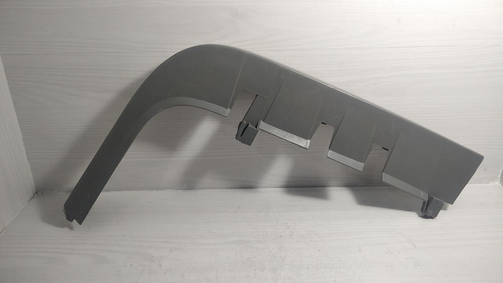 Mıtsubıshı l300 sag far alt çıtası