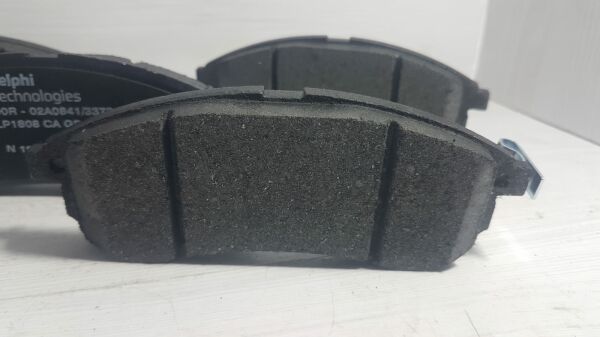 Balata Ön L200 02-06 4X2