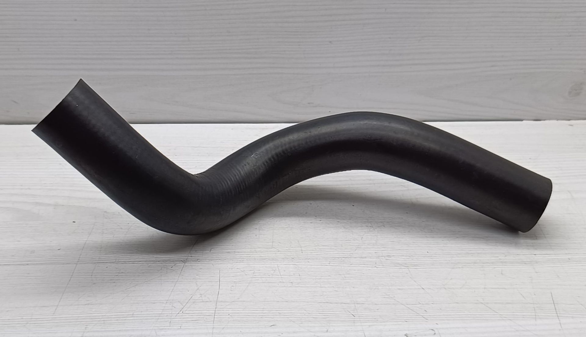 Radyatör Hortumu 323 Üst 1990-1995