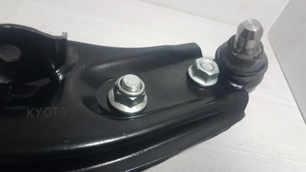 323 salıncak rotilli burçlu sol 95-98