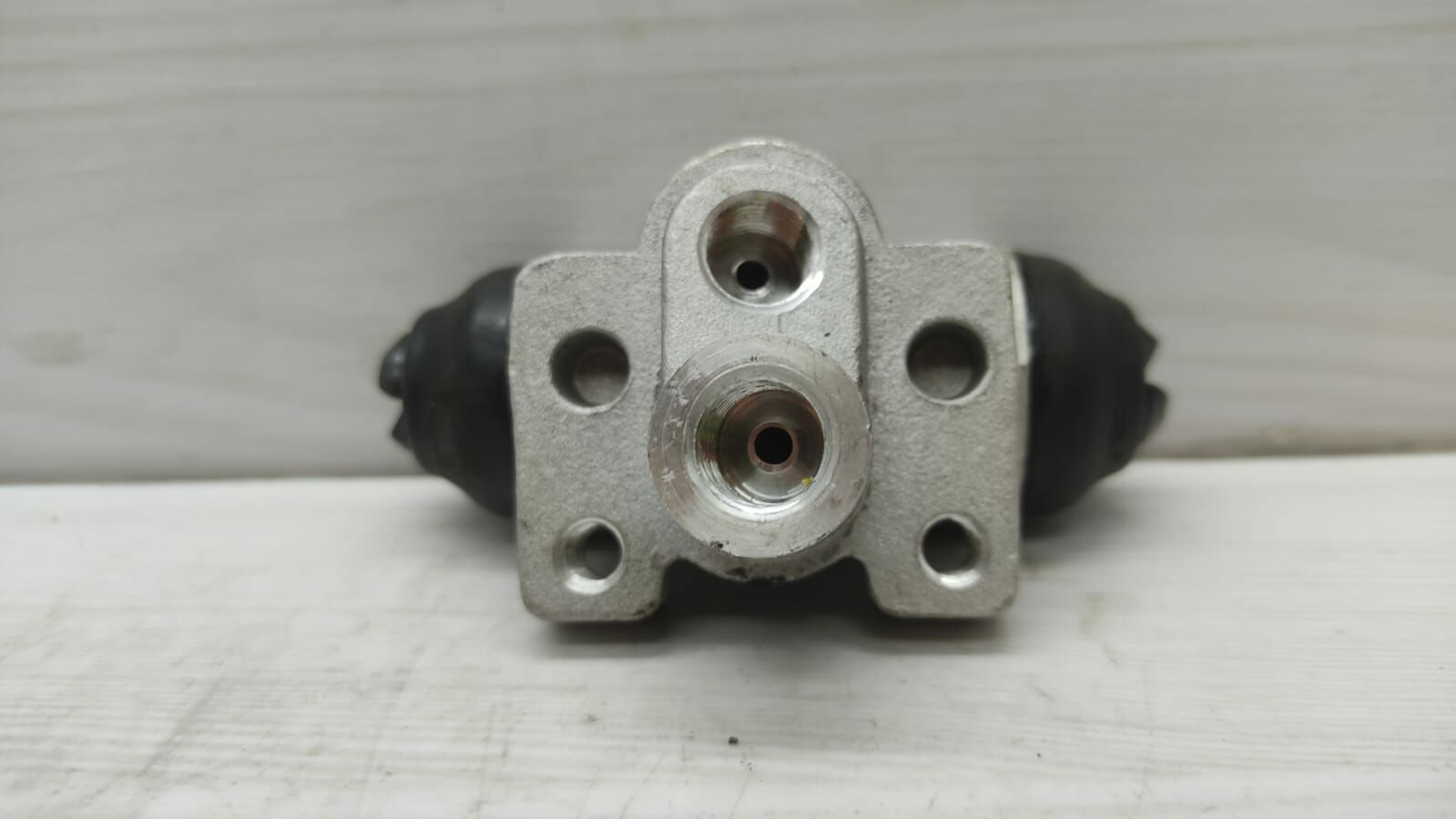 Fren Silindiri Carry 98- Sağ