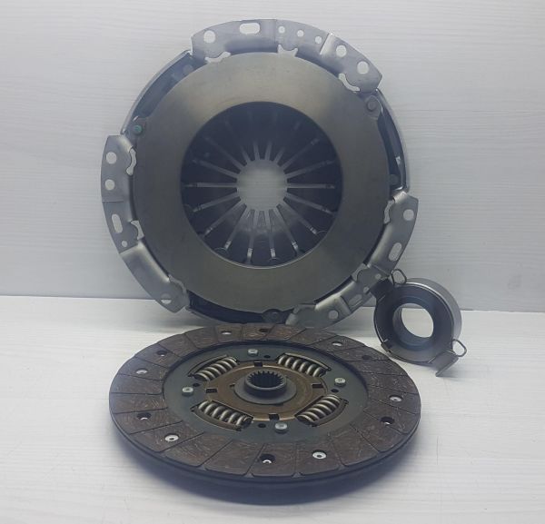 DEBRIYAJ SETI COROLLA 2004- /2006- D4D MANUEL