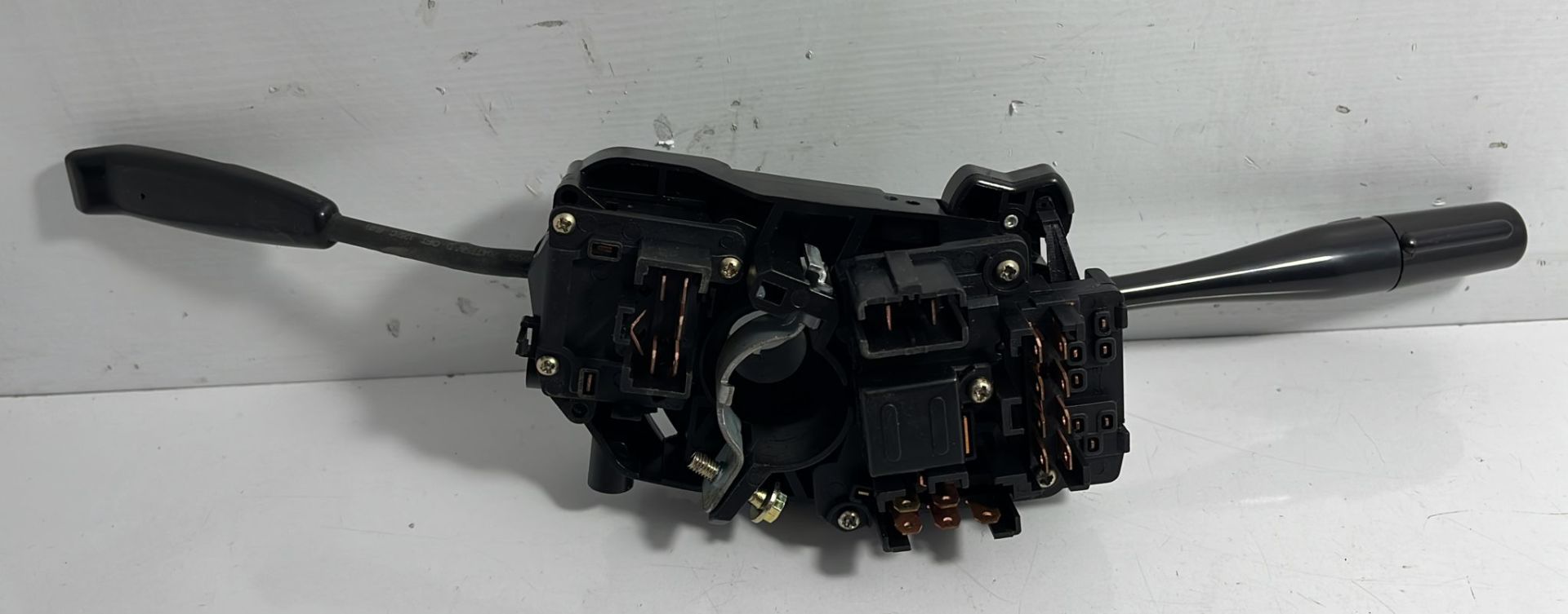 Sinyal far Kolu 323 90-95