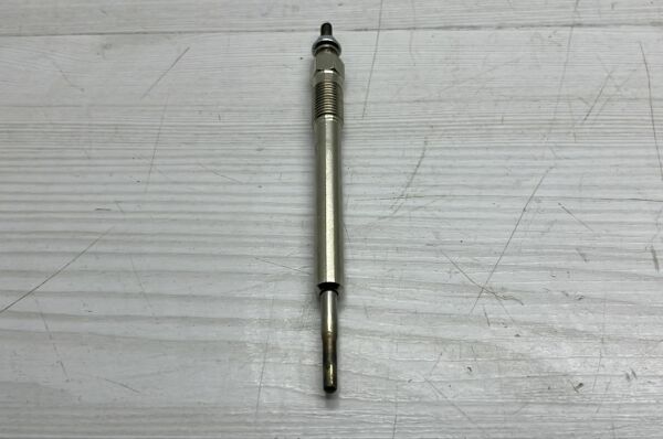 Kizdirma Buji ix35 10-15 Sorento/S.Fe 09- 5V.