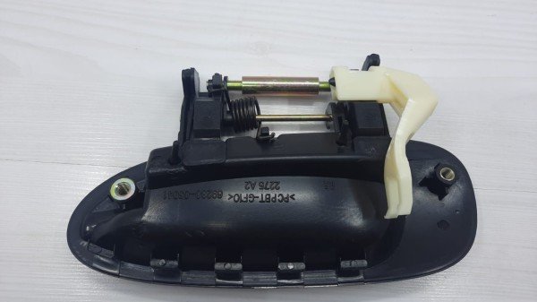 Avensis 97-02 Arka Sag Dış Kapı Kolu