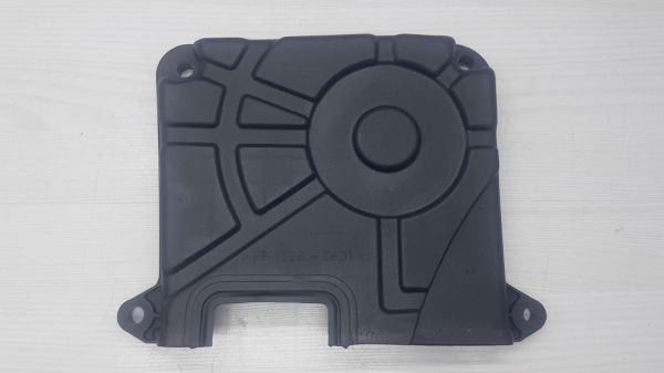 triger kapağı Accent 00-06/ Era Benz. Üst