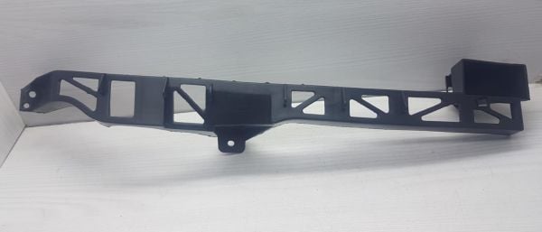 Tampon Braketi Ön Mazda 3 2003- Sağ ic Bağlantı