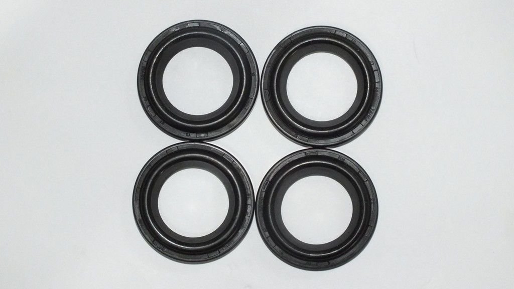 ACCENT ERA 06- 1.4 / 1.6 / ADMIRE 1.6 / GETZ 1.4 / ELAN / I30 / MATRIX BUJİ KEÇE TAKIMI