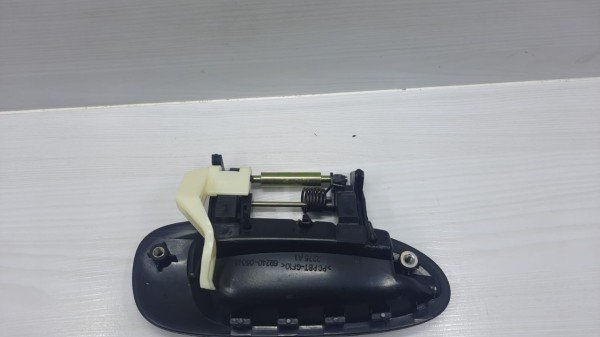 Avensis 97-02 Arka Sol Dış Kapı Kolu