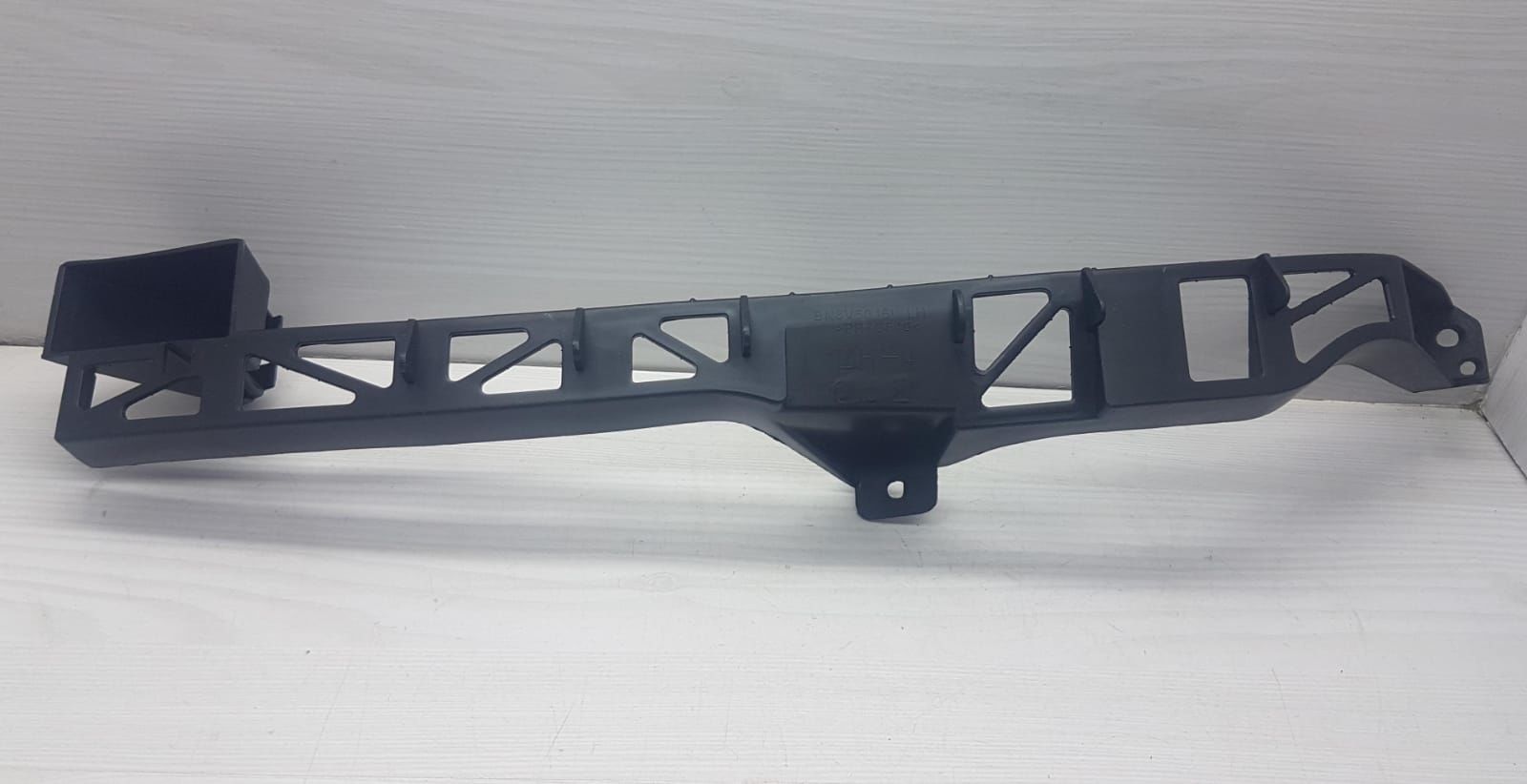 Tampon Braketi Ön Mazda 3 2003- Sol ic Bağlantı